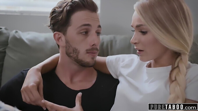 Iubita Iubitei Mele Își Seduce Mama Vitregă În Acest Videoclip Tabu