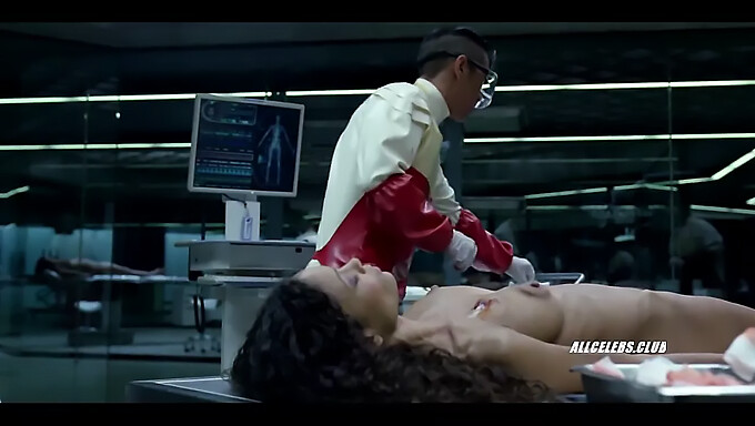 Escenas Eróticas Con Thandie Newton Y Angela Sarafyan En Westworld